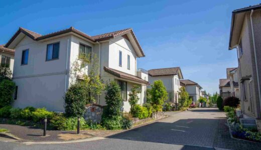 家を建てる費用の相場を土地ありと土地なしで比較！家を建てる流れや費用をおさえるコツも解説！