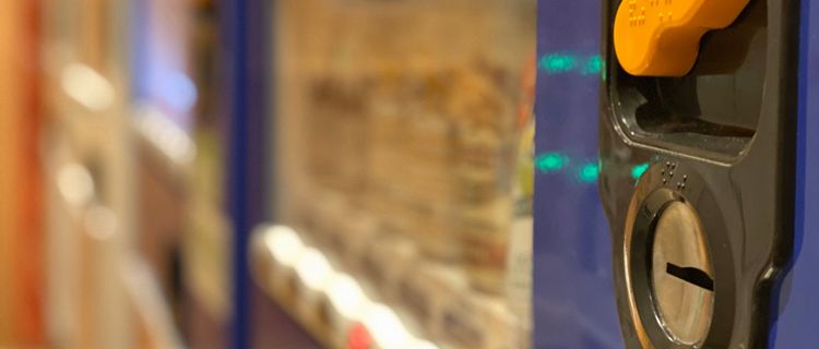 自販機などのサービス機を設置する